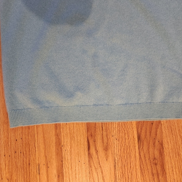 Jones New York 2-PLY Cashmere Sweater with Scalloped Neck and Cuffs Size Large - Picture 6 of 9